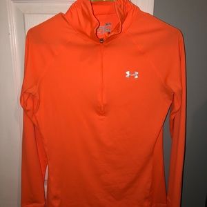 Under Armour Semi-Fitted Women’s Quarter ZIP up
